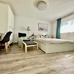 Lejlighed New Sunny 30 M2 In Area With Parking *