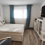 New Sunny 30 M2 In Area With Parking Lejlighed Ljubljana